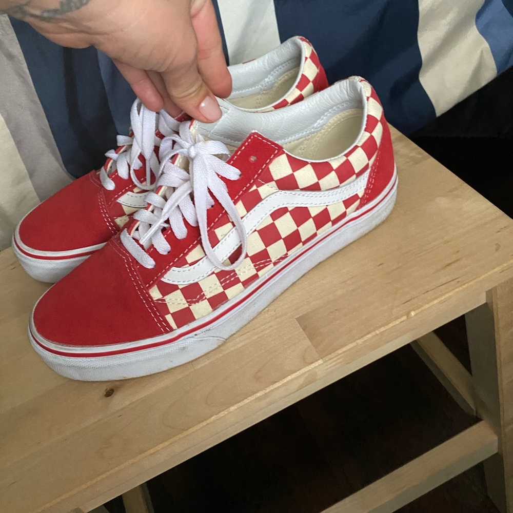 Vans - Picture 3 of 4